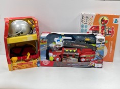 3 X TOYS VARIOUS MAKES AND MODELS INCLUDING DICKIE TOYS FIRE ENGINE - LOCATION 21C.