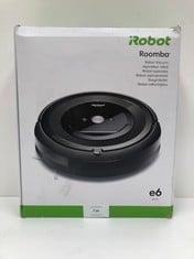 IROBOT ROOMBA E6192 WI-FI CONNECTED ROBOT HOOVER WITH 2 MULTI-SURFACE RUBBER BRUSHES - IDEAL FOR PETS - PERSONALISED SUGGESTIONS - COMPATIBLE WITH YOUR VOICE ASSISTANT - WASHABLE TANK - LOCATION 31C.