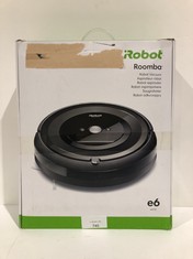 IROBOT ROOMBA E6192 WI-FI CONNECTED ROBOT HOOVER WITH 2 MULTI-SURFACE RUBBER BRUSHES - IDEAL FOR PETS - PERSONALISED SUGGESTIONS - COMPATIBLE WITH YOUR VOICE ASSISTANT - WASHABLE TANK - LOCATION 43C.