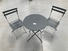 GARDEN SET CONSISTING OF TWO CHAIRS AND A BLACK ROUND TABLE (TABLE SCRATCHED AND CHAIR DAMAGED).