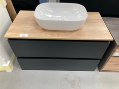 BATHROOM VANITY UNIT WITH WASHBASIN AND TWO DRAWERS IN BLACK AND OAK.