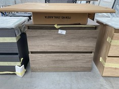 BATHROOM VANITY UNIT WITH TWO DRAWERS IN BROWN WOOD INCLUDING MIRROR.