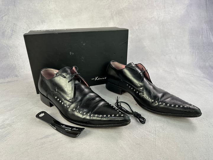 Kenneth Cole Rock N Roll Leather Shoes With Box And Dust Bags - Size 13 (E6440570) (VAT ONLY PAYABLE ON BUYERS PREMIUM)