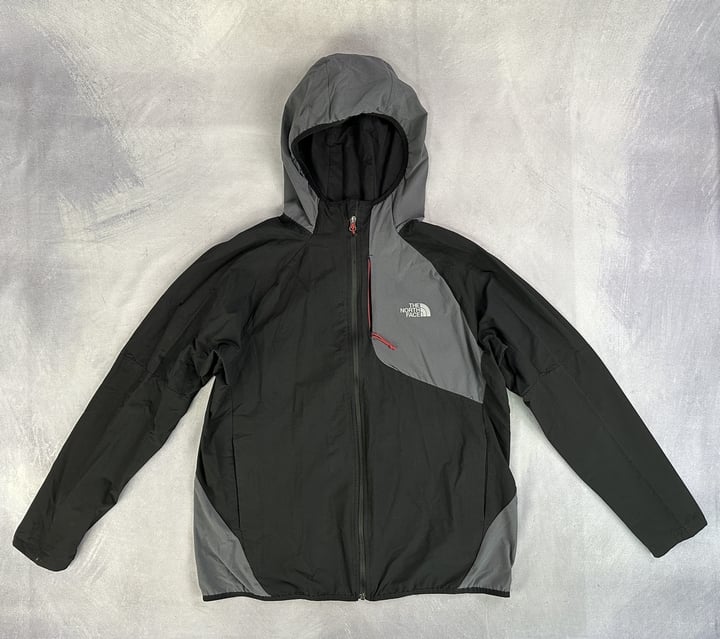 The North Face Performance Split Jacket - Size XL (VAT ONLY PAYABLE ON BUYERS PREMIUM)