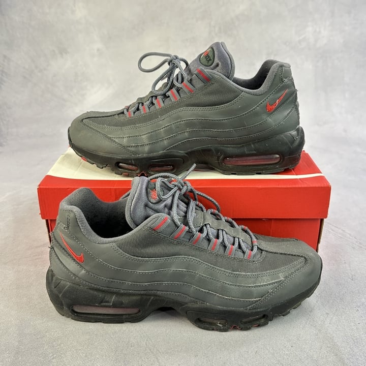 Nike Air Max 95 Sneakers With Box, DC4115 002 - Size UK 9.5 (VAT ONLY PAYABLE ON BUYERS PREMIUM)