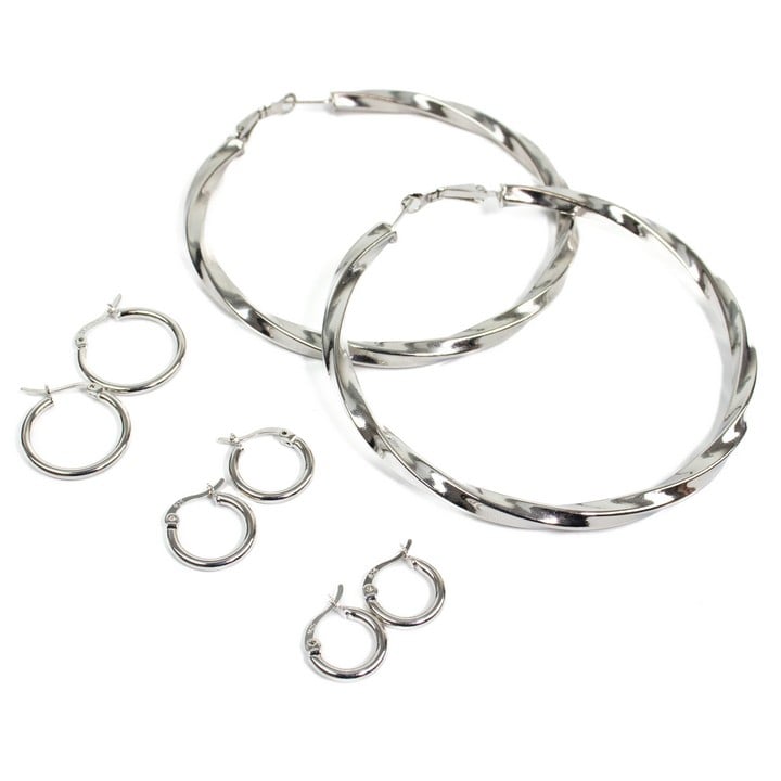 Selection of Metal Costume Jewellery Earrings to Include Large Hoop Twist, 8cm, Three Pairs of Hoop Earrings, 1.3cm, 1.5cm and 2cm (VAT Only Payable on Buyers Premium)