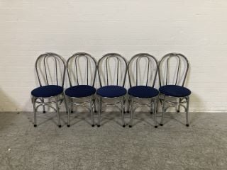 5 X CHROME FRAMED BLUE AND RED PATTERN FABRIC DINING CHAIRS