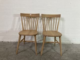 2 X RUSTIC OAK WOOD DINING CHAIRS