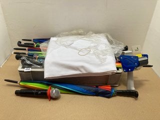 QTY OF ASSORTED ITEMS TO INCLUDE 8 X RAINBOW UMBRELLAS: LOCATION - A13