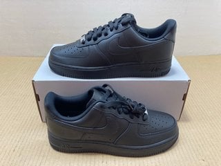 NIKE WOMENS AIR FORCE TRAINERS IN BLACK - UK 7 - RRP £110.00: LOCATION - A15