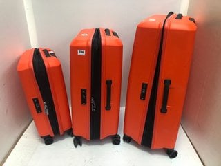 2 X AMERICAN TOURISTER MEDIUM HARDSHELL SUITCASES IN ORANGE: LOCATION - B11