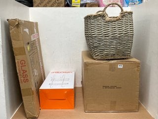 6 X JOHN LEWIS & PARTNERS HOUSEHOLD ITEMS TO INCLUDE LARGE WOOD WICKER BASKET IN GREY: LOCATION - B10