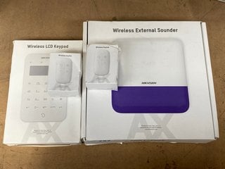 4 X ASSORTED HIKVISION ITEMS TO INCLUDE HIKVISION DS-PWA64-L-WE AX PRO - RRP £175.00: LOCATION - C13