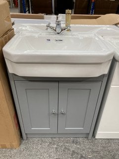 (COLLECTION ONLY) FLOOR STANDING 2 DOOR SINK UNIT IN GREY WITH A 580 X 430MM SEMI RECESSED CERAMIC BASIN COMPLETE WITH A MONO BASIN MIXER TAP AND CHROME SPRUNG WASTE RRP £725: LOCATION - D4