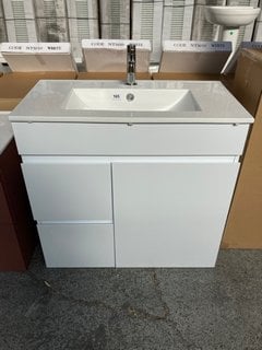 (COLLECTION ONLY) FLOOR STANDING 2 DRAWER 1 DOOR SINK UNIT IN WHITE WITH A 760 X 400MM CERAMIC BASIN COMPLETE WITH A MONO BASIN MIXER TAP AND SPRUNG WASTE RRP £725: LOCATION - D3