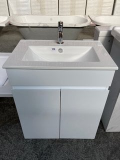 (COLLECTION ONLY) FLOOR STANDING 2 DOOR SINK UNIT IN GLOSS WHITE WITH A 610 X 400MM CERAMIC BASIN COMPLETE WITH A MONO BASIN MIXER AND CHROME SPRUNG WASTE RRP £695: LOCATION - D4