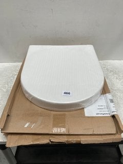 2X WHITE TOILET SEATS - RRP £140: LOCATION - R1