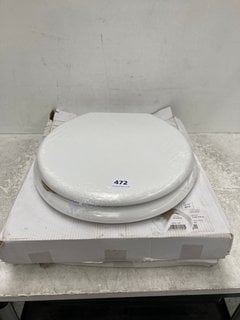 2X WHITE TOILET SEATS - RRP £140: LOCATION - R1