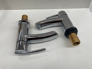 PAIR OF ALL CHROME BATH/BASIN PILLAR TAPS - RRP £150: LOCATION - R2