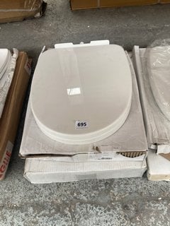 2X WHITE TOILET SEAT - RRP £140: LOCATION - R2