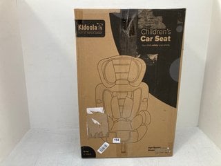 KIDOOLA CHILDRENS CAR SEAT IN GREY AND BLACK: LOCATION - WH10