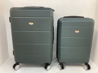 LUGG SET OF 2 WHEELED HARD SHELL SUITCASES IN MEDIUM AND CABIN SIZE IN DARK GREEN: LOCATION - WH10