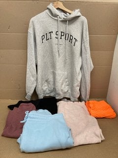 QTY OF ASSORTED WOMENS CLOTHING IN VARIOUS SIZES TO INCLUDE PLT SPORT ACTIVE LIFESTYLE L/S HOODIE IN GREY - SIZE LARGE: LOCATION - H2