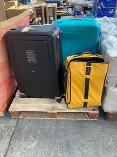 3 X ASSORTED SAMSONITE ITEMS TO INCLUDE SAMSONITE 4 WHEEL HARD SHELL SUITCASE IN TEAL: LOCATION - B8