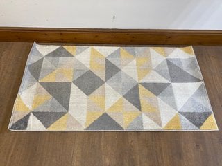 DUNELM GEO SQUARES GREY OCHRE FLOOR RUG SIZE : 80 X 150CM: LOCATION - PB