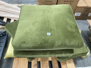 QTY OF SOFA CUSHIONS IN OLIVE VELVET TO INCLUDE OBABY COT MATTRESS: LOCATION - B3