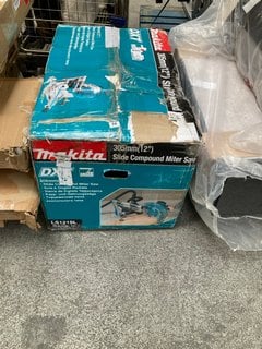 MAKITA 305MM SLIDE COMPOUND MITER SAW: LOCATION - B3