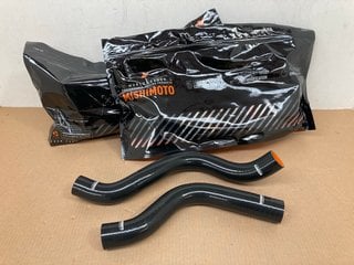 3 X MISHIMOTO MITSUBISHI ECLIPSE SILICONE RADIATOR HOSE KITS 1990-1994 IN BLACK PART NO: MMHOSE-ECL-90BK: LOCATION - A4