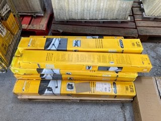 PALLET OF EQUIP CLASSIC ROOF BARS: LOCATION - B1 (KERBSIDE PALLET DELIVERY)