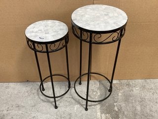 2 X BLACK METAL & WHITE TILE TOP SIDE TABLES: LOCATION - BR19