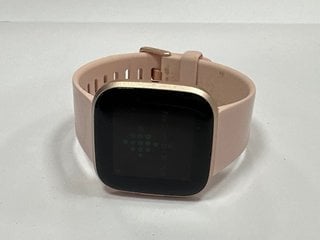 FITBIT VERSA 2 SMARTWATCH IN COPPER ROSE ALUMINIUM CASE: MODEL NO FB 507 (WITH BOX & SPARE STRAP) [JPTM123788]