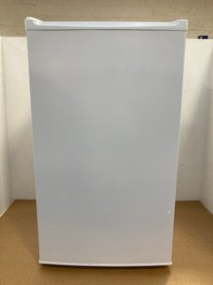 SIA A+ LARDER FRIDGE MODEL: LFS01WH RRP - £159: LOCATION - E6