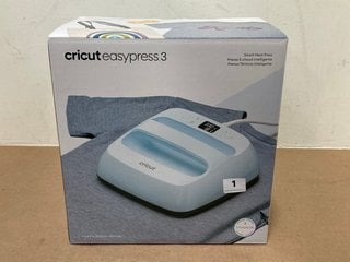 CRICUT EASY PRESS 3 SMART HEAT PRESS RRP - £149: LOCATION - E0