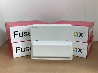 4 X BOXES OF FUSE BOX 100A MAIN SWITCH 10 WAY TAIL CLAMPS: LOCATION - E15