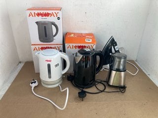 QTY OF ASSORTED JOHN LEWIS AND PARTNERS APPLIANCES TO INCLUDE 3 X ASSORTED 1.7L KETTLES: LOCATION - F16