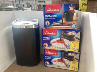 STAINLESS STEEL BIN IN BLACK TO INCLUDE 3 X VILEDA TURBO 2 IN 1 MICROFIBRE MOP SETS: LOCATION - F8