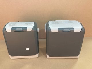 2 X LARGE PLASTIC ELECTRIC COOL BOXES IN GREY: LOCATION - F5