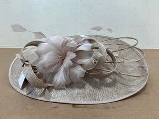 JOHN LEWIS AND PARTNERS HATTIE DISC FEATHER HEADBAND FASCINATOR HAT IN TAUPE RRP - £125: LOCATION - E0