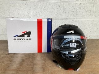 ASTONE SOLID - BGS PROTECTIVE MOTORCYCLE HELMET IN EXCLUSIVE GLOSS BLACK SIZE: S RRP - £102: LOCATION - G8