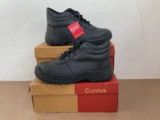 2 X CENTEK FS312 STEEL TOE LACE UP TRAINERS IN BLACK/RED SIZE: 7 AND 9: LOCATION - G11