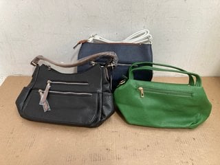 3 X ASSORTED WOMENS SHOULDER BAGS IN GREEN AND NAVY IN VARIOUS SIZES: LOCATION - G12