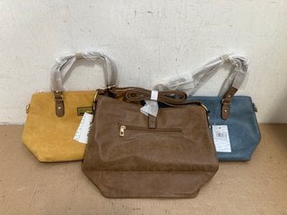 3 X ASSORTED WOMENS SHOULDER BAGS IN YELLOW , BROWN AND BLUE IN VARIOUS SIZES: LOCATION - G12