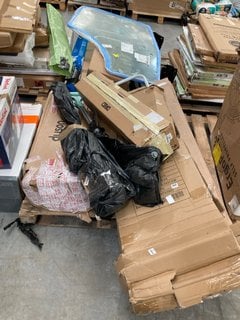 PALLET OF ASSORTED ITEMS TO INCLUDE 3 STEP LADDER WITH HANDRAILS AND DREO TOWER FAN: LOCATION - A5 (KERBSIDE PALLET DELIVERY)