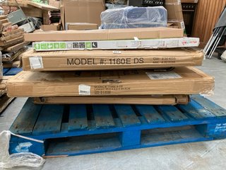 PALLET OF ASSORTED BABY SAFETY GATES: LOCATION - D7 (KERBSIDE PALLET DELIVERY)