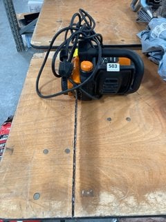 WORX ELECTRIC CHAINSAW IN BLACK AND ORANGE (PLEASE NOTE: 18+YEARS ONLY. ID MAY BE REQUIRED): LOCATION - C9