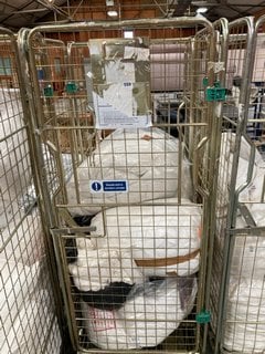 CAGE OF ASSORTED JOHN LEWIS & PARTNERS BEDDING ITEMS TO INCLUDE NATURAL DUCK DOWN SUPER KING SIZE MATTRESS TOPPER (CAGE NOT INCLUDED): LOCATION - A3